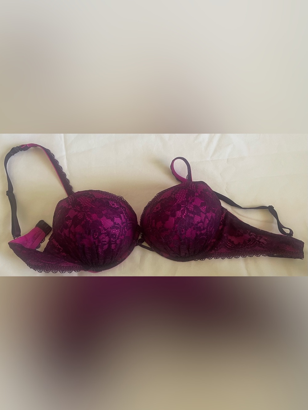 Victoria’s Secret Miraculous Plunge Push-Up Bra 34C Pink Purple Lace